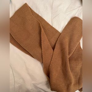 SERRA brown plain knit scarf, never worn